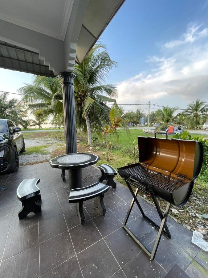 Ary&Zz Homestay For Islam Guests Tanjung Karang Zewnętrze zdjęcie