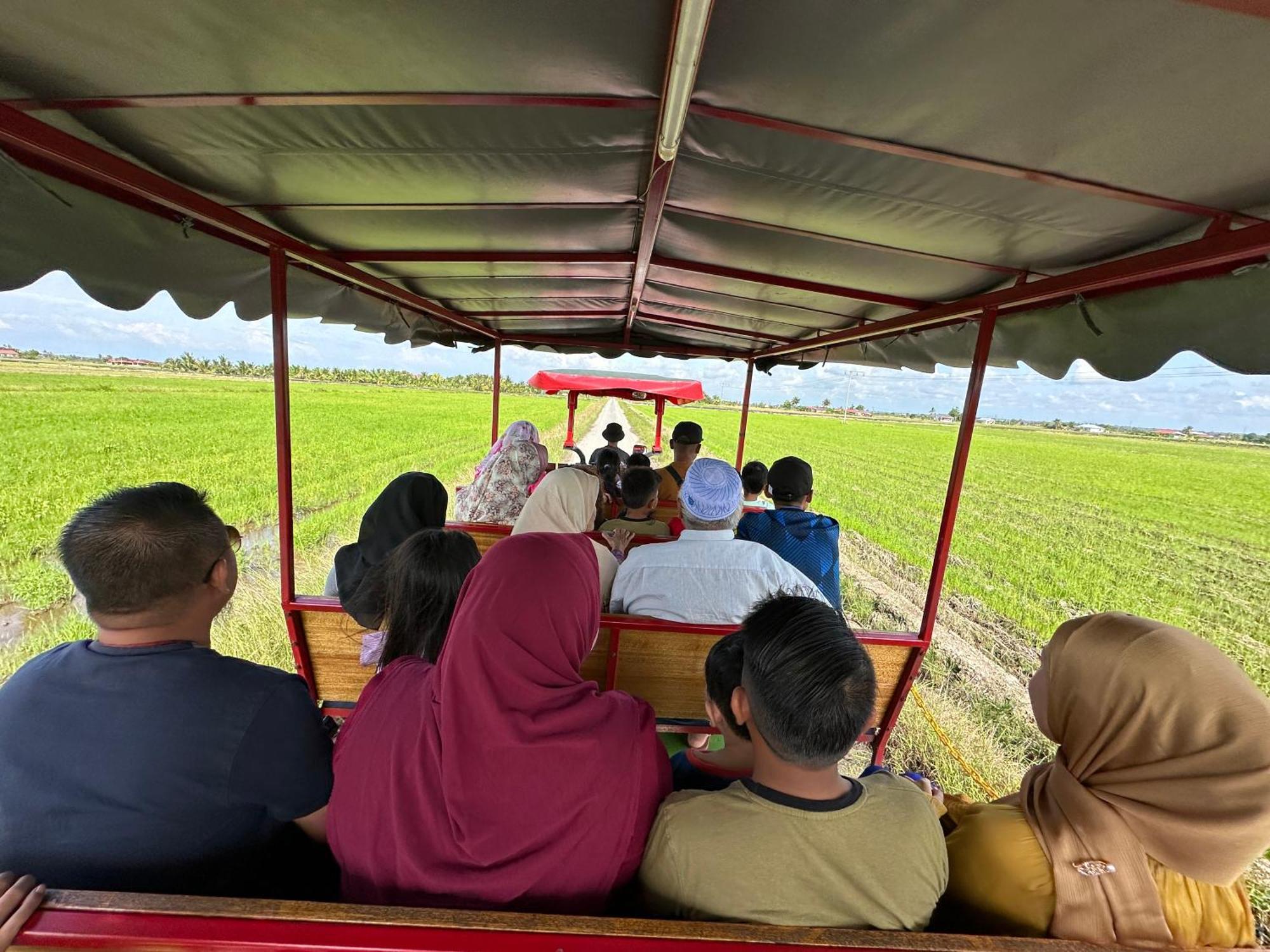 Ary&Zz Homestay For Islam Guests Tanjung Karang Zewnętrze zdjęcie